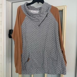 Maurice’s 1x polka dot sweatshirt